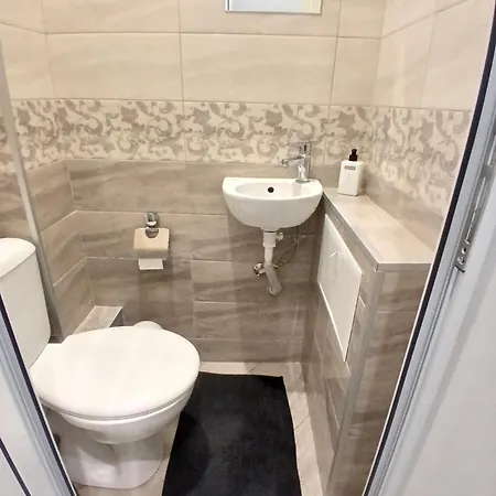 Nikos Apartment Varna